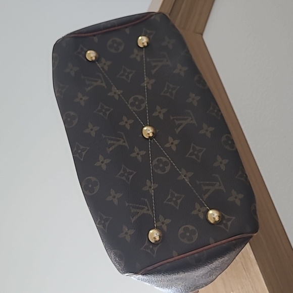 Louis Vuitton Brown Monogram Shoulder Bag - Picture 7 of 15